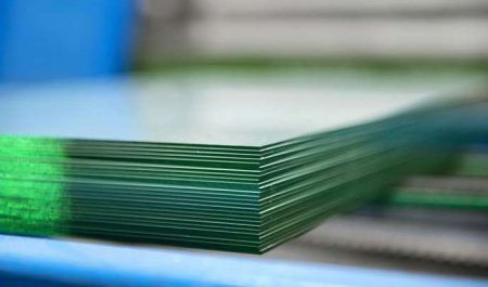 Многослойное стекло с закалкой – виды, функции, область применения