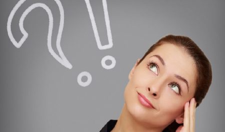 Что находится между стеклами окон?