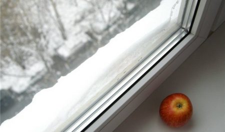 Как утеплить пластиковое окно на зиму. Инструкция к действию