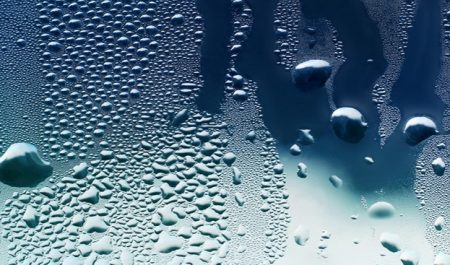 Почему «плачут» пластиковые окна. Что делать для устранения явления