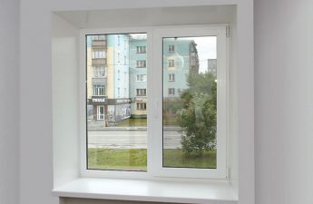 Провисла створка пластикового окна. Что делать и как отрегулировать?