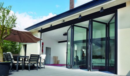 Складные окна-гармошки по типу книжки. Возможности, типы, конструкция