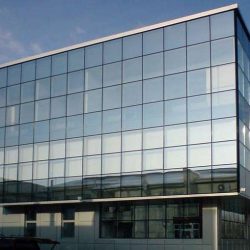 Профильное стекло Pilkington Profilit для остекления фасадов зданий